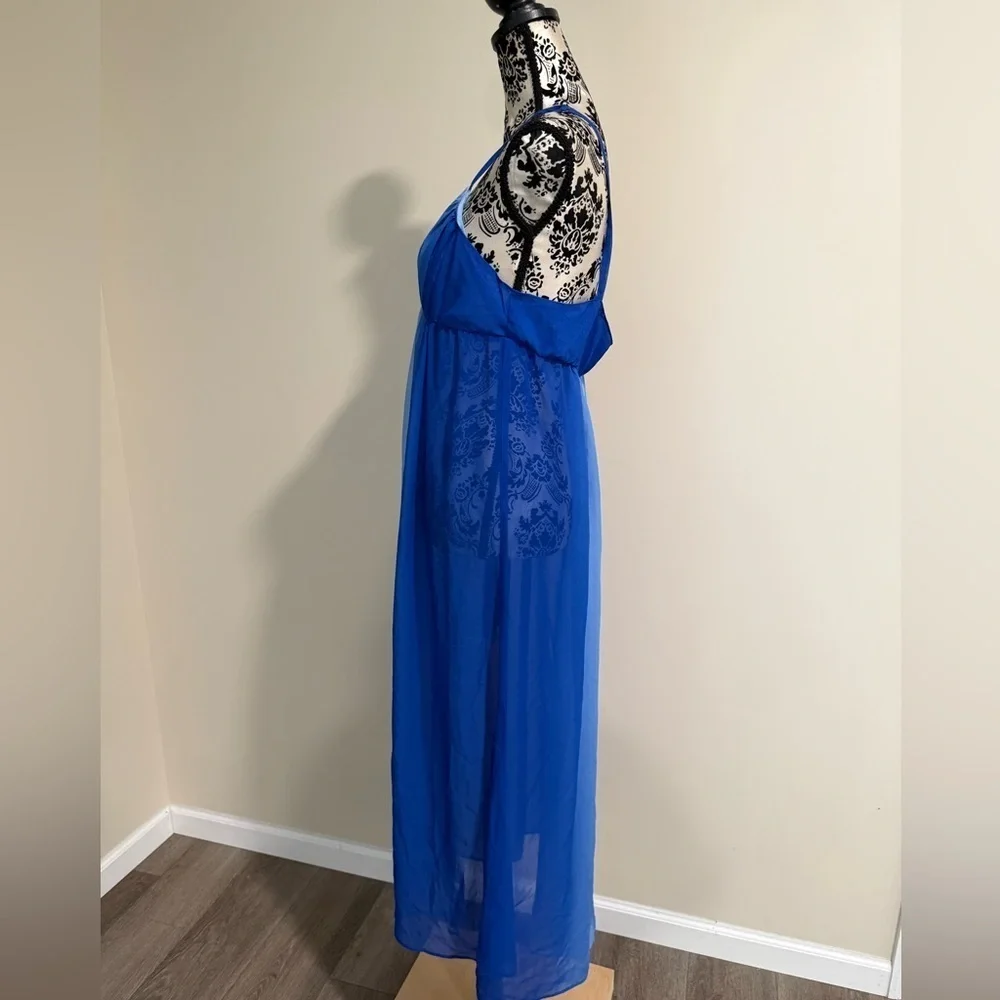 Oscar de la Rente Maxi Night Gown - Picture 6 of 7